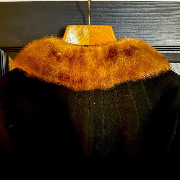 Vintage Black Cashmere and Mink Collar Coat - Picture 2 of 4